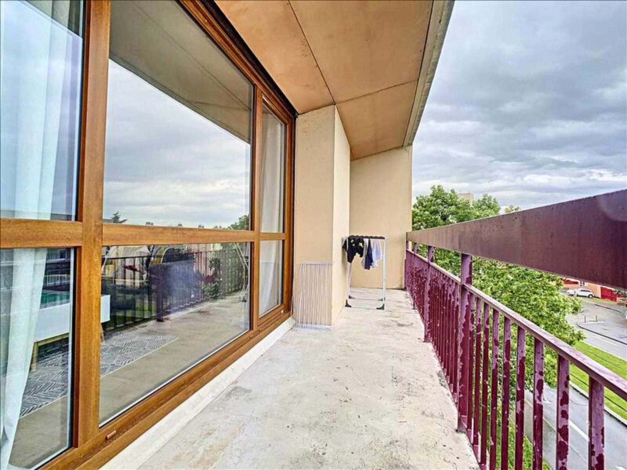 Ideal Groupe - Grands Espaces - 4 Chambres - Parking Gratuit - Proche Centre, Gare & Transports - Wifi - Offre Special De Reduction Jusqu'A -50 Le Mans Extérieur photo